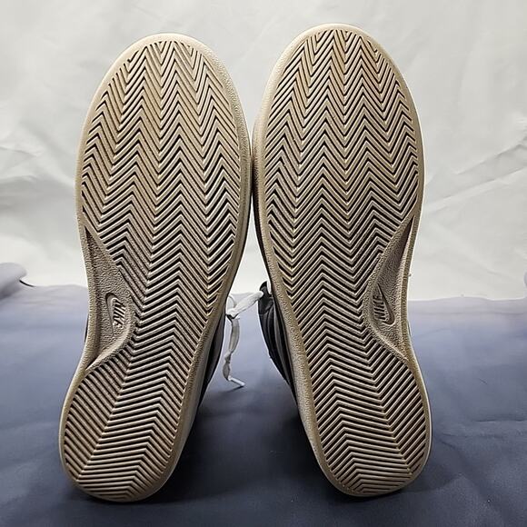 ●NIKE●STYLE : COURT ROYAL 2 MID SNEAKERS IN BLACK ⚫️ IN GUC MENS 11.5 ☆AWESOME☆ - Picture 13 of 16